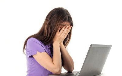 ESGOTAMENTO EMOCIONAL/SÍNDROME DE BURN-OUT